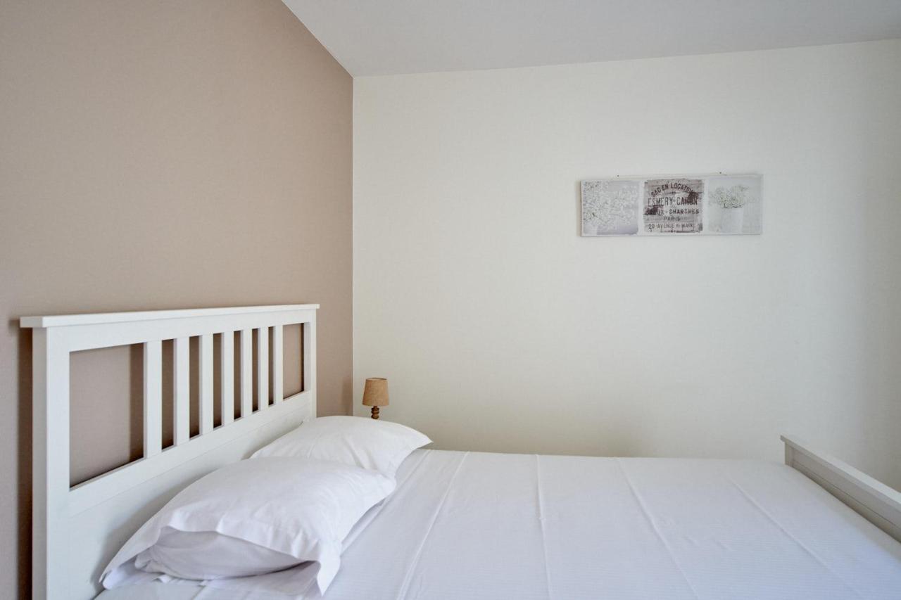 Le Carre Saint Pierre - Chambres D'Hotes Marey-les-Fussey Bagian luar foto