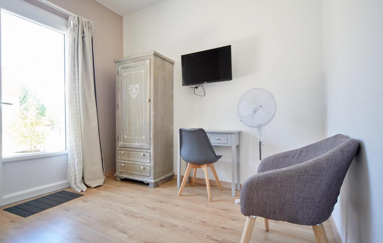 Le Carre Saint Pierre - Chambres D'Hotes Marey-les-Fussey Bagian luar foto