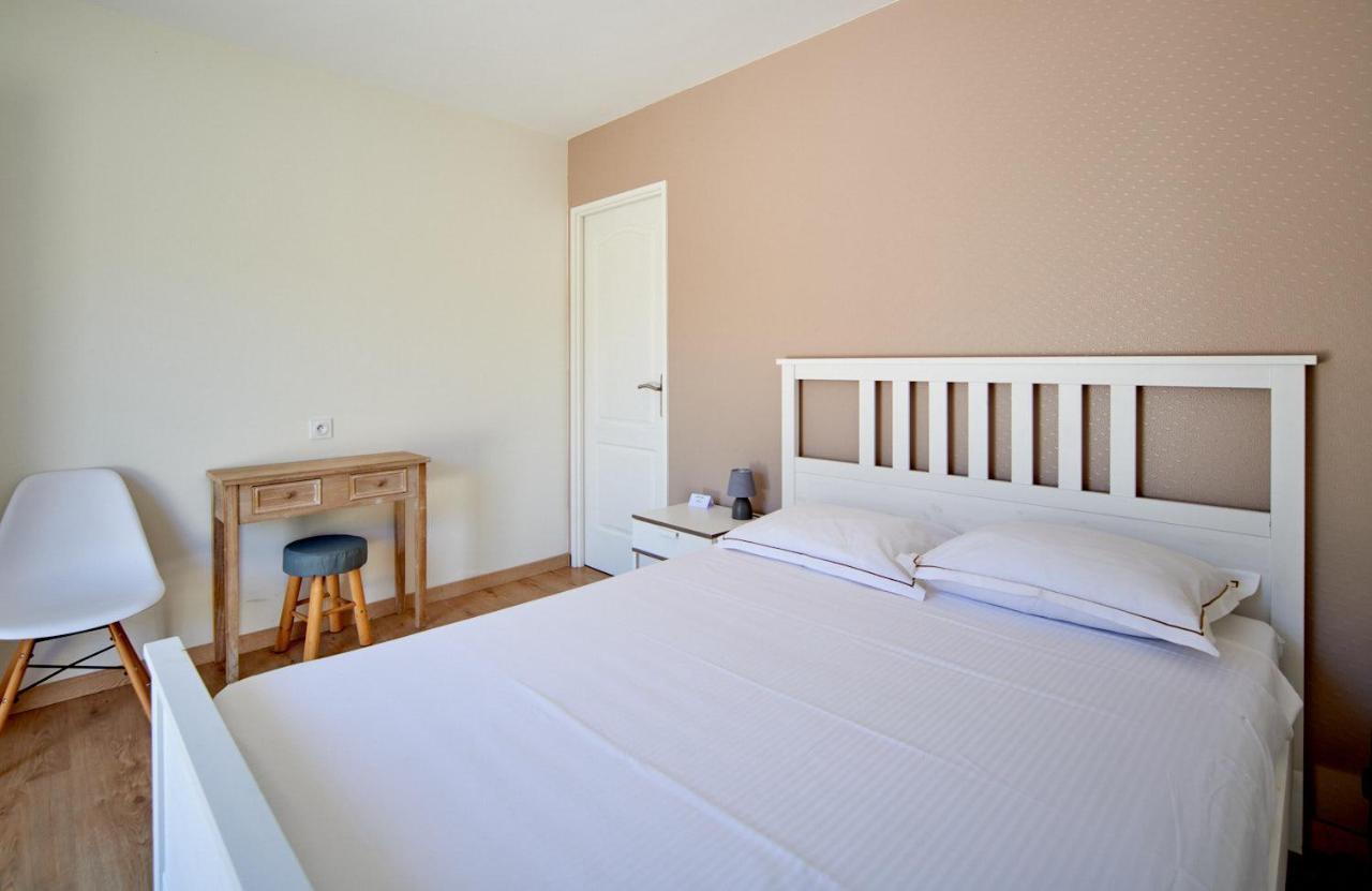 Le Carre Saint Pierre - Chambres D'Hotes Marey-les-Fussey Bagian luar foto